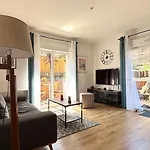 3 Pieces Avec Terrasse Arboree Διαμέρισμα *